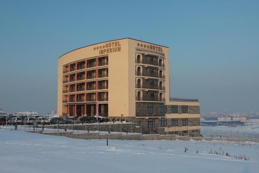Hotel Imperium Suceava Bagian luar foto